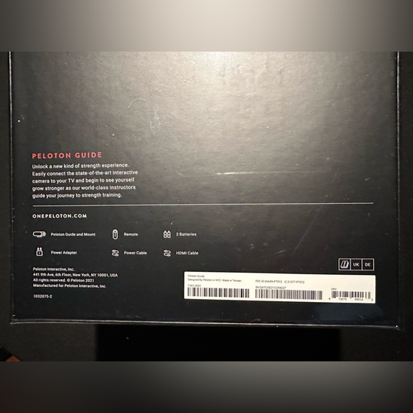 NEW Peloton Guide Strength AI Training Device with Built-In Camera Tech Movement - Picture 4 of 10